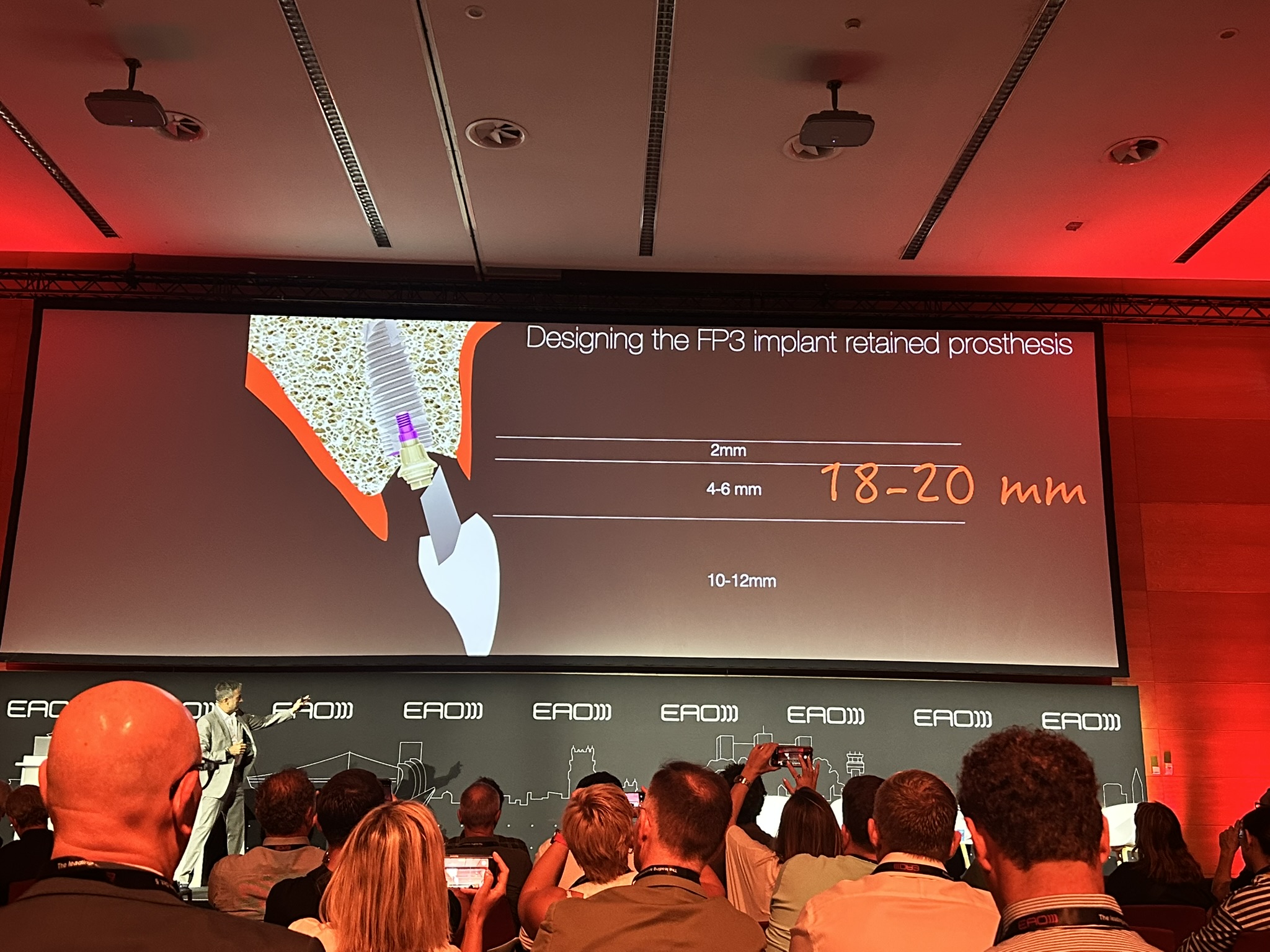 Dr. Alejandra Rodriguez Goncalves at EAO Congress 2026 Lisbon - foto 24